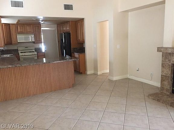 4th image of 7477 Palermo Ave #0