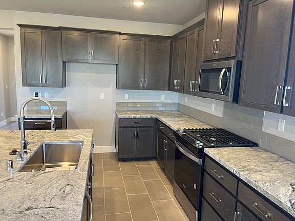 4th image of 3072 Poas Way