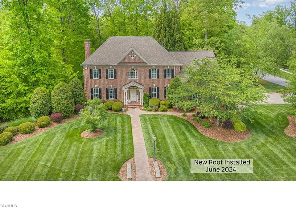 1st image of 5800 Harriet Ct