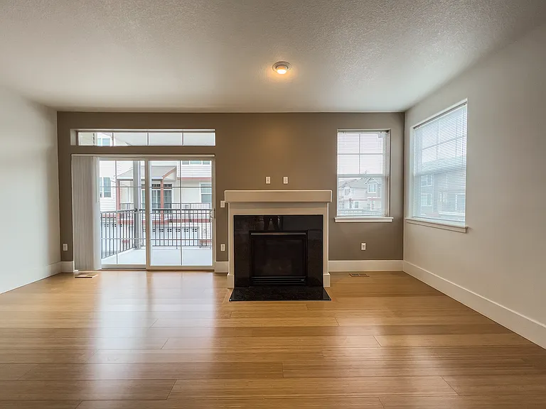 730 NW 118th Ave #101 — Photo 7