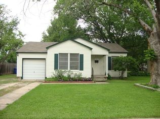 1003 E Russell Ave, Carrollton, TX 75006