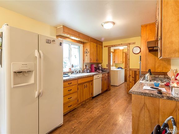 5th image of 6882 E Sonia St