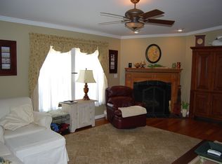 95 Westin Rd, Douglassville, PA 19518