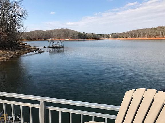 3rd image of 3490 Montvale Dr