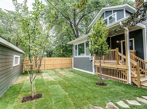 2nd image of 4556 N Lawndale Ave