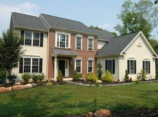 204 Overlook Rd, Morgantown, PA 19543