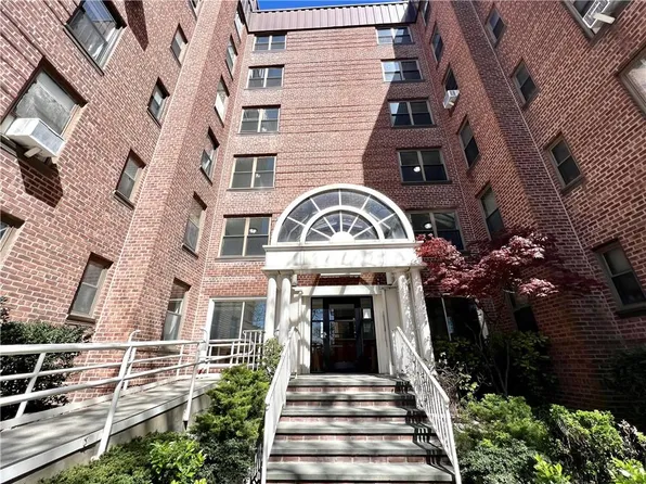 2165 Brigham St Unit 1C, Brooklyn, NY 11229