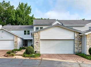 16463 Cobbleskille Dr, Chesterfield, MO 63017