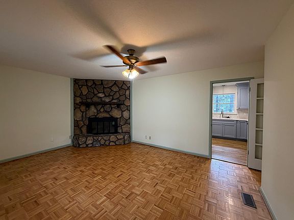 2nd image of 120 Forrest Dr