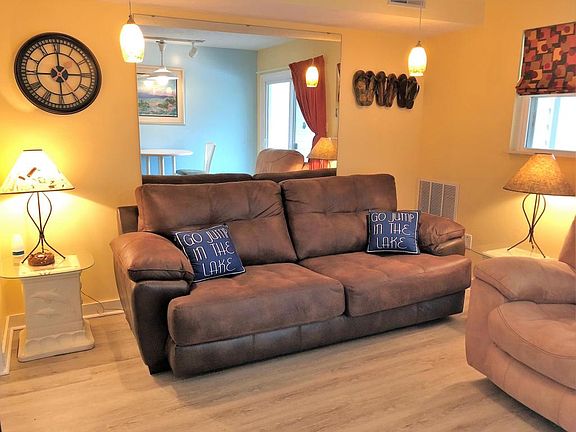 4th image of 1089 Bluewater Dr