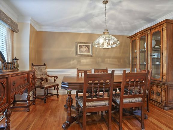 4th image of 2867 Wyndcliff Ct