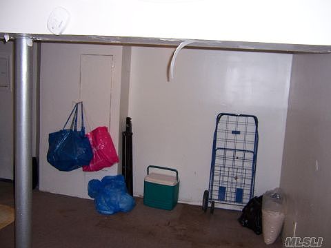 4th image of 48 Dawes Ave