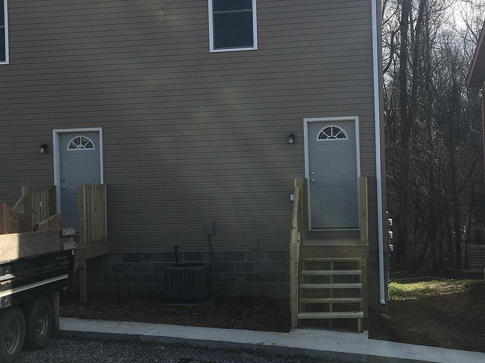 1st image of 95 Ann Marie Dr