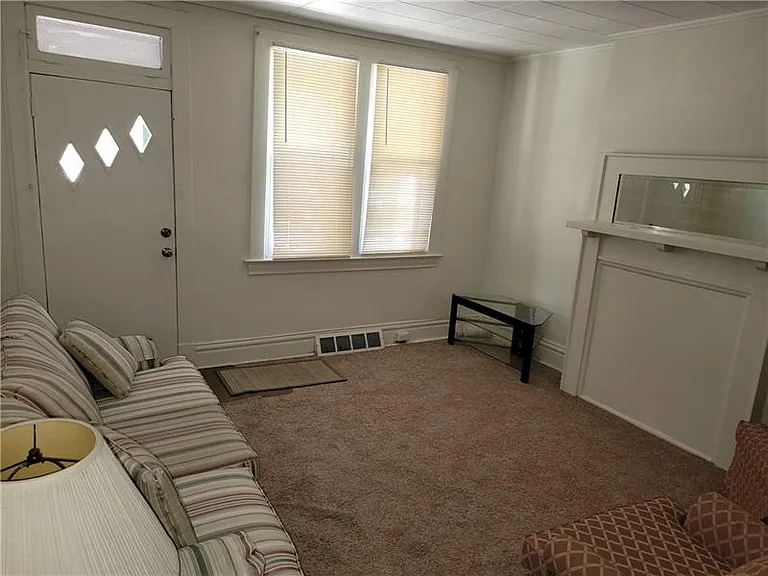 4430 Milgate St — Photo 4