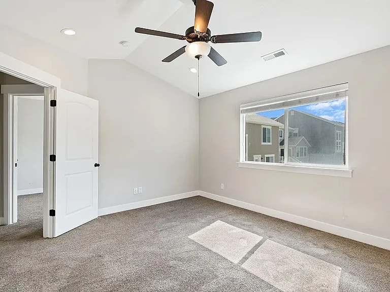 1721 N 3870 W — Photo 1