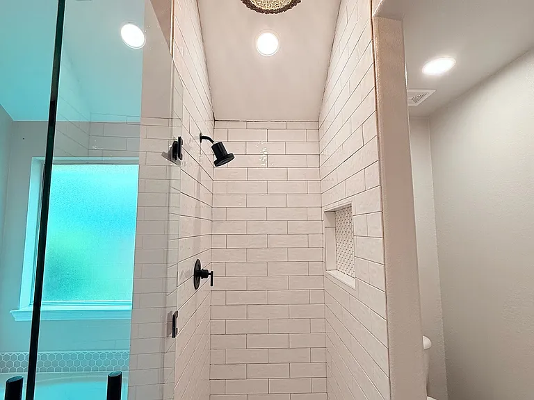 2345 Aurora Dr — Photo 13