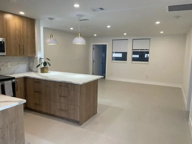 150 Manchester St — Photo 5