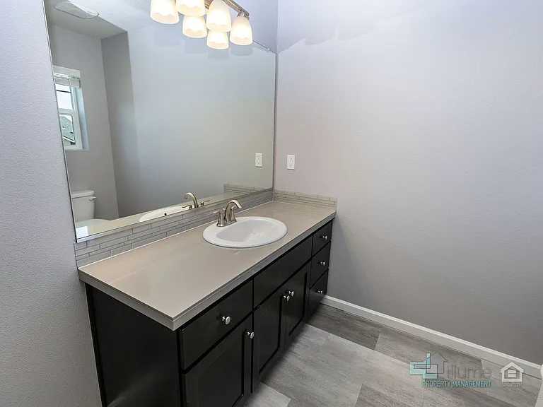 9729 SW 172nd Ave — Photo 43