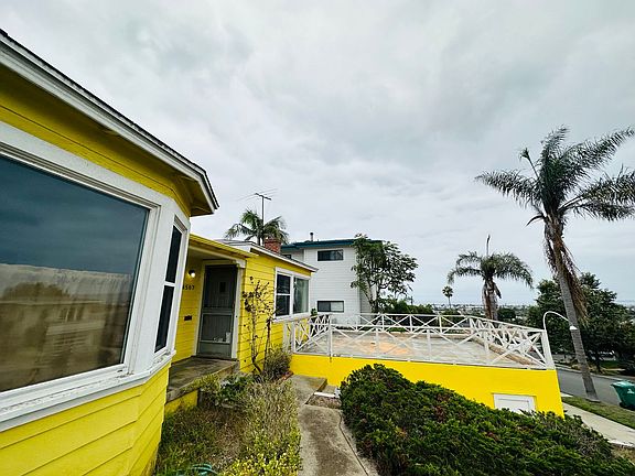 2nd image of 4567 Santa Monica Ave