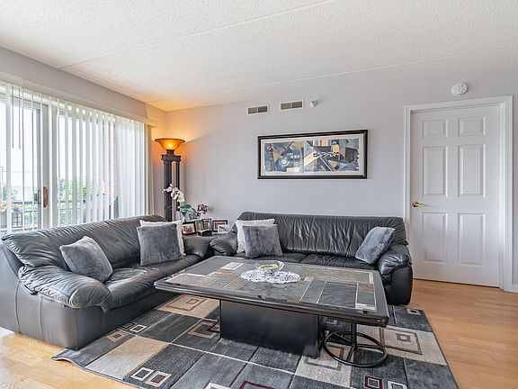 5th image of 6635 W Norwood Ct Unit 302