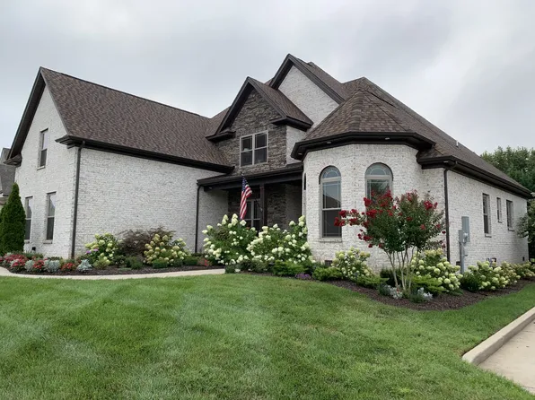 1929 Fairhaven Ln, Murfreesboro, TN 37128