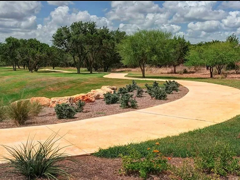 412 Trailing Lantana Ln — Photo 34