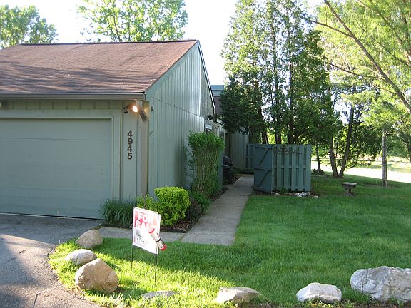 3rd image of 4945 Fairway Dr