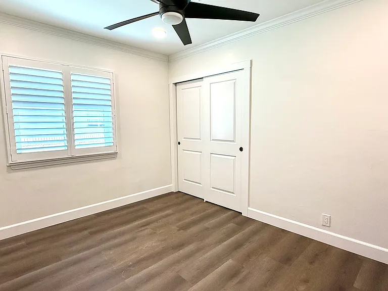 21316 Lynton Ave — Photo 18