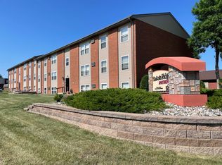 3100-3122 14th St SW #16, Minot, ND 58701