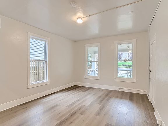 4th image of 508 Pearl St APT 2