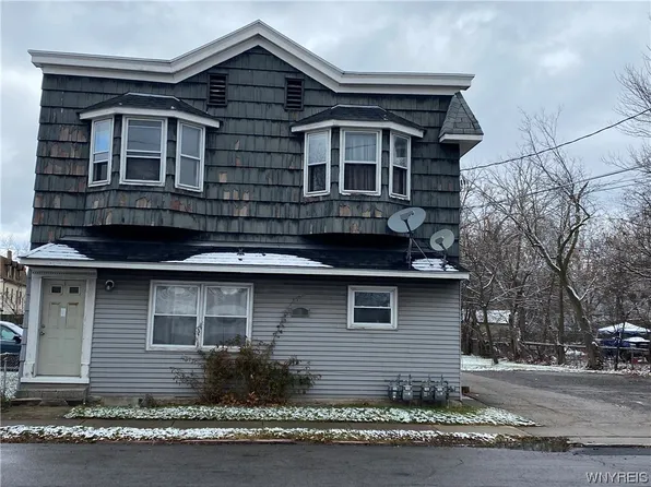 16 Laverack Ave, Depew, NY 14043