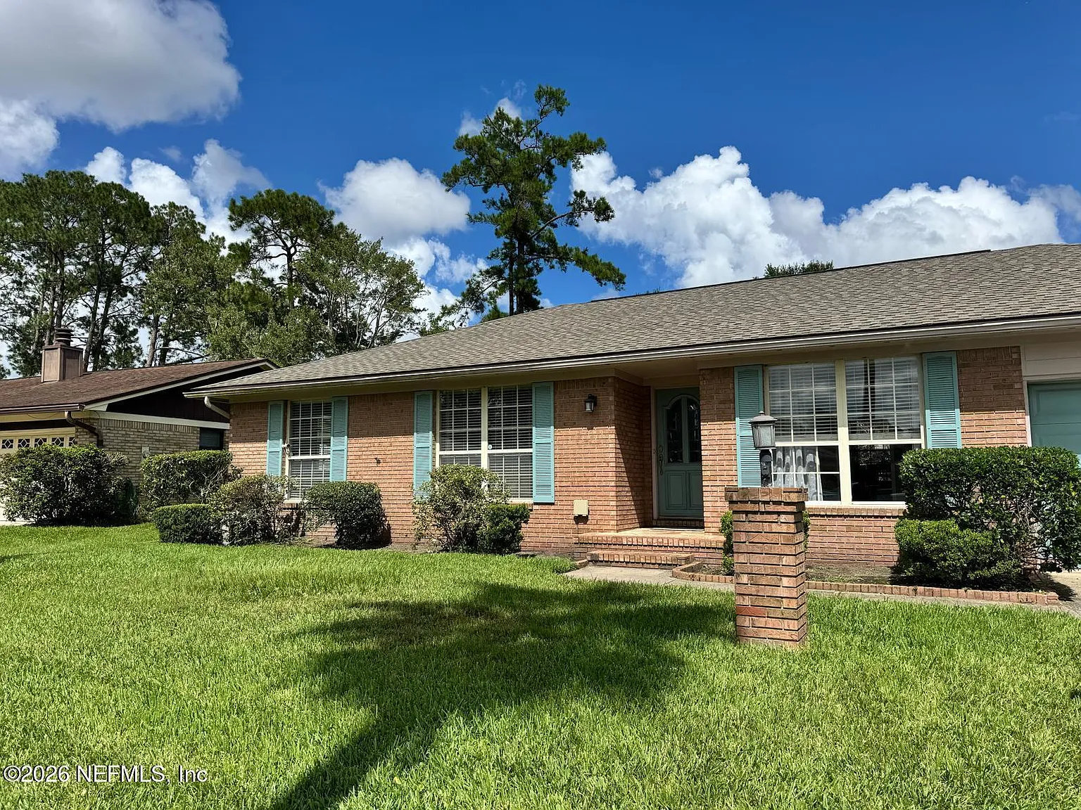 4 bed, 2.0 bath, 1642 sqft, $2,600 — Photo 1