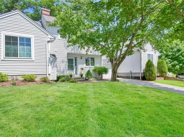 18 Fort Griswold Lane #18, Mansfield, CT 06250