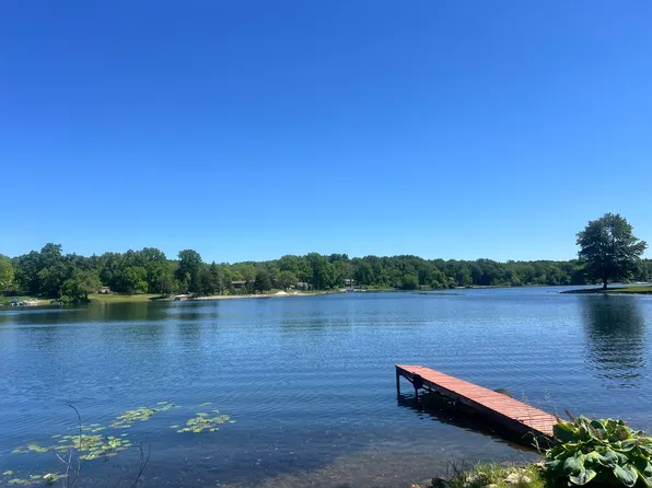 20 S Shore Dr, Sterling, MI 48659