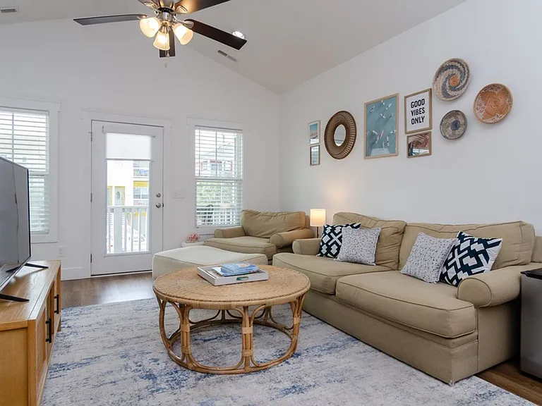 1511 Snapper Ln #2 — Photo 4