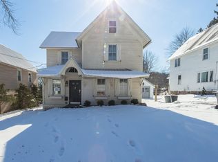 730 High St, Honesdale, PA 18431