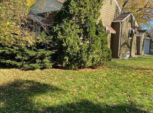 1026 Grand St, Oshkosh, WI 54901