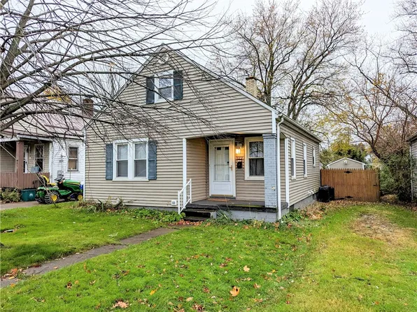 122 Chautauqua Blvd, Erie, PA 16511