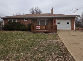 304 5th Ave N, Hettinger, ND 58639
