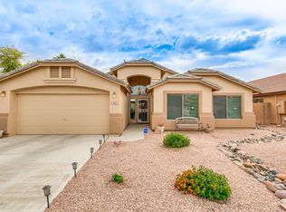 463 E Clairidge Dr, San Tan Valley, AZ 85143