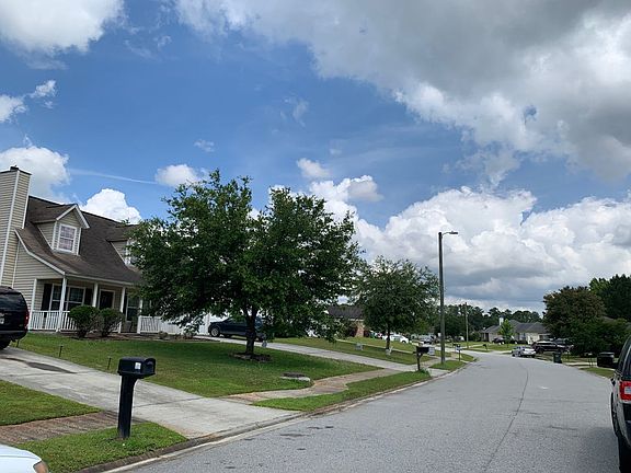 5th image of 130 Bluelake Blvd