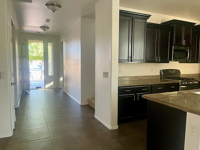 1792 W Homestead Dr — Photo 28
