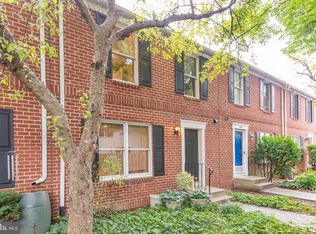 838 N Orianna St, Philadelphia, PA 19123