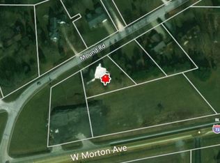 2375 Mound Rd, Jacksonville, IL 62650