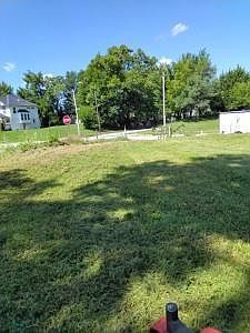 4th image of 2539 Agnes Ave