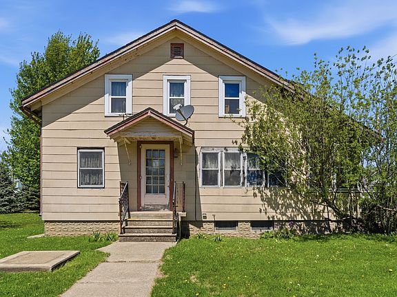 2nd image of 200 N Sycamore Ave
