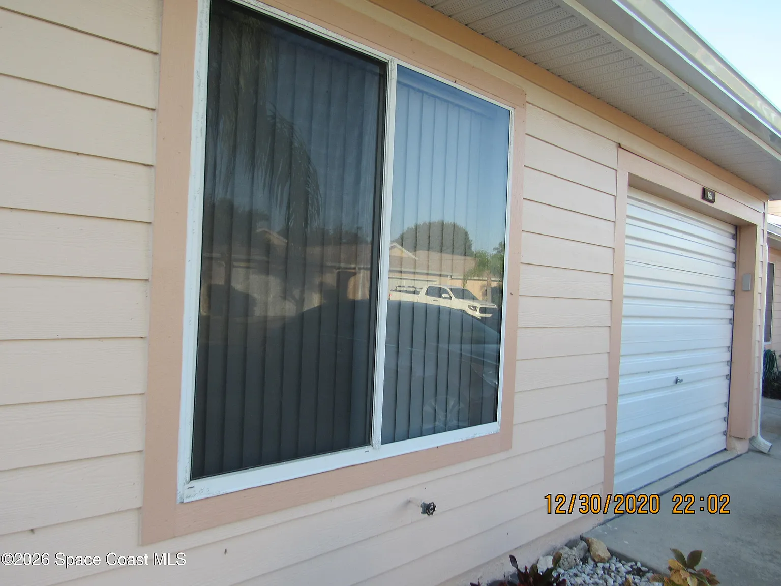 2 bed, 2.0 bath, 1000 sqft, $1,700 — Photo 3
