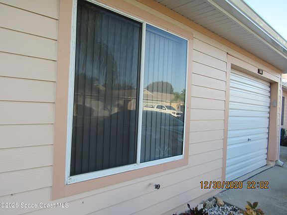 3rd image of 151 Plover Ln