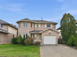 47 Elmira Dr, Hamilton, ON L9C7H8