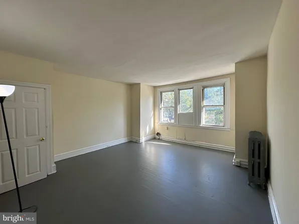 4076 Roosevelt Blvd, Philadelphia, PA 19124